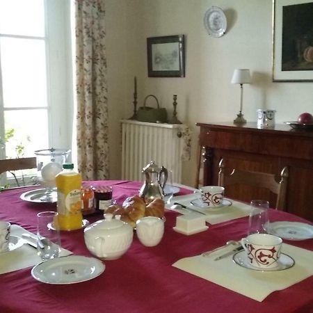 La Tour De Lavalette Panzió Angoulême Kültér fotó